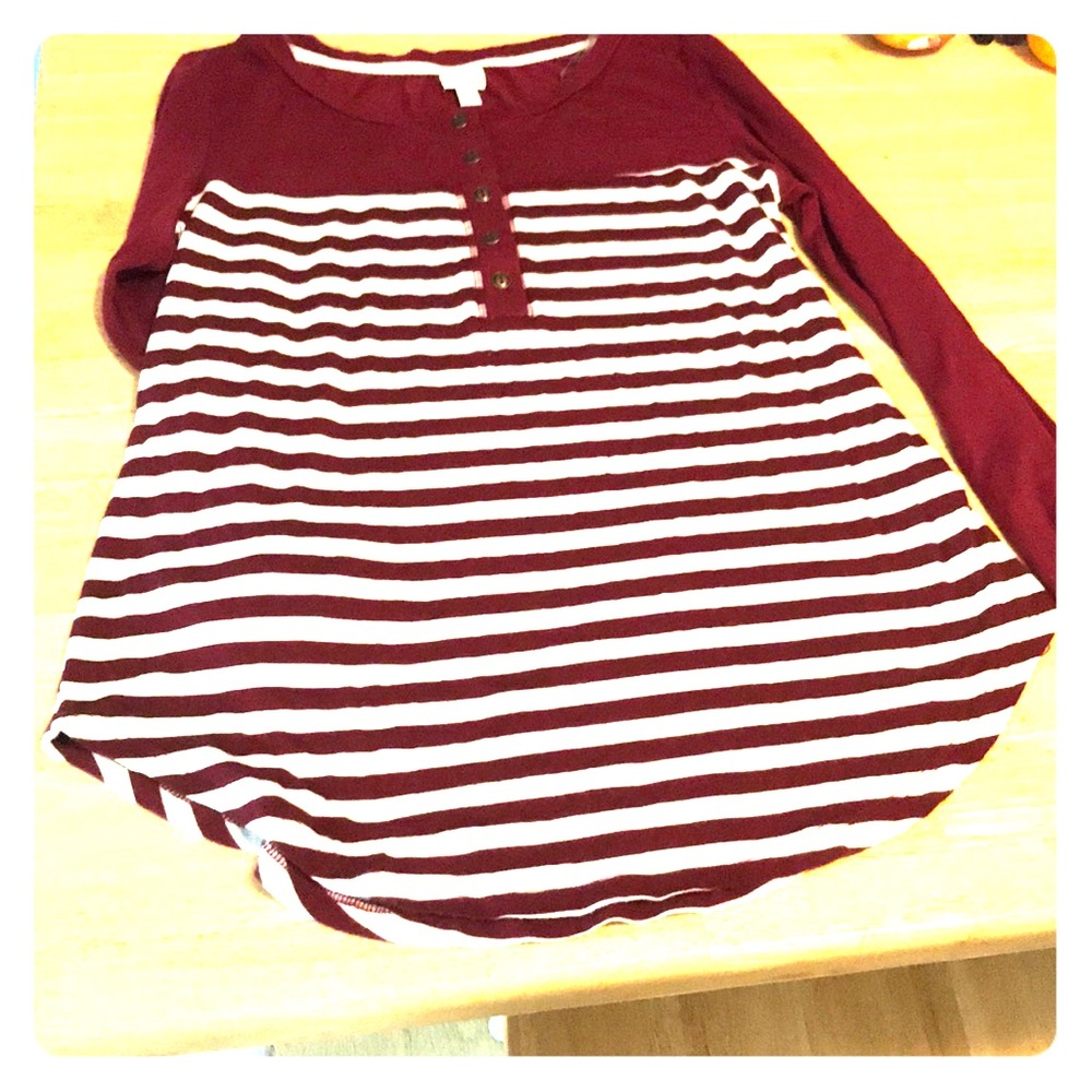 Burgundy and cream top